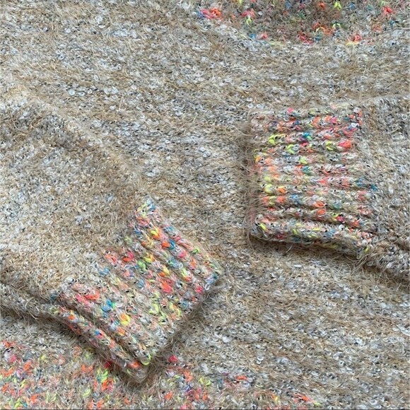 Free People Stardust Pullover Sweater XS Beige Fuzzy Cropped Mock Neck Cozy Boho - Picture 9 of 11